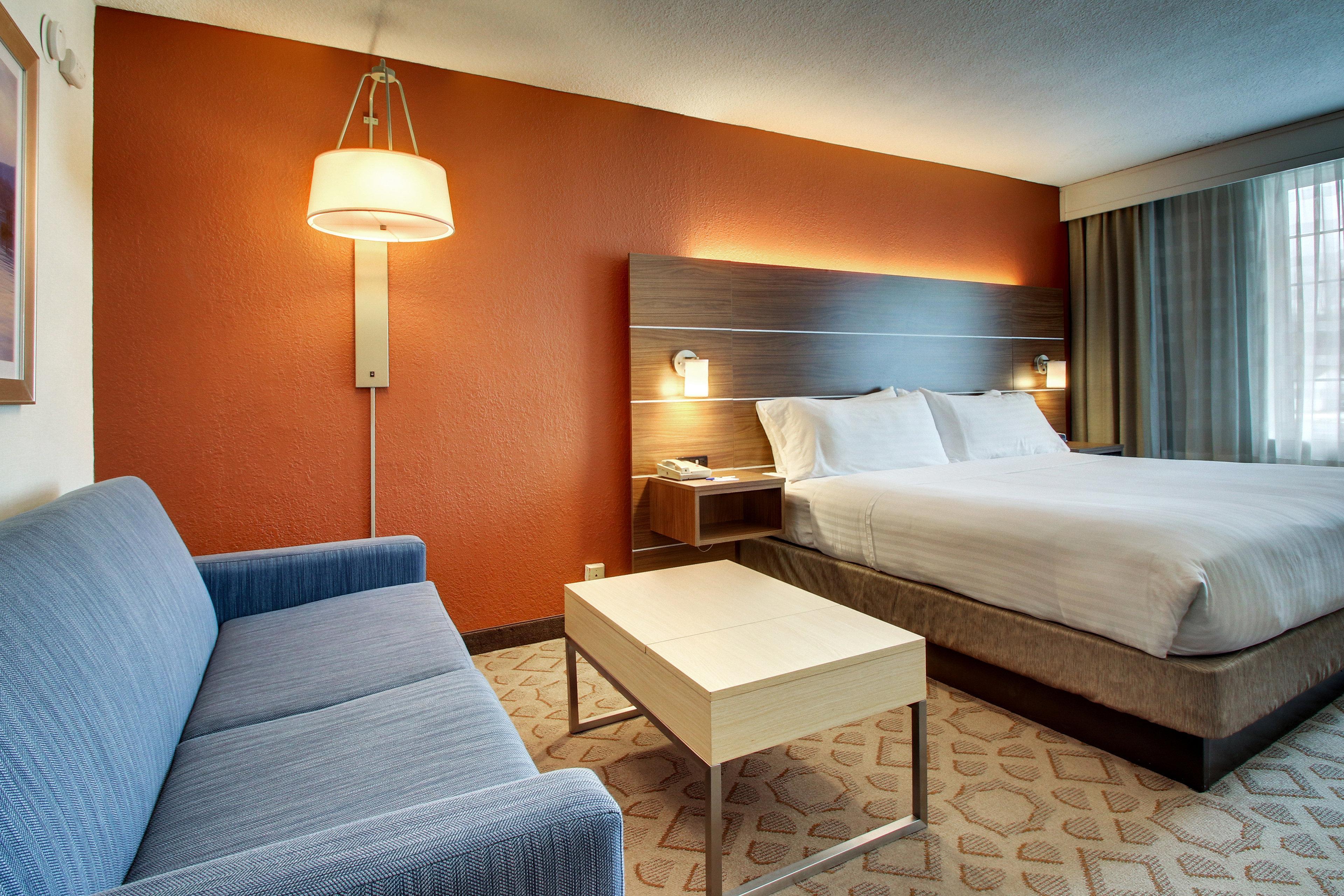 Holiday Inn Express Poughkeepsie By Ihg Exterior photo